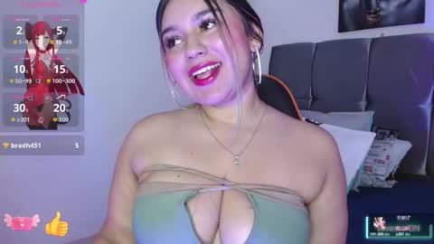 Snapshot of samara_wish chatting on 10-17-25, 01:25 samara_wish online show from 10-17-25, 01:25