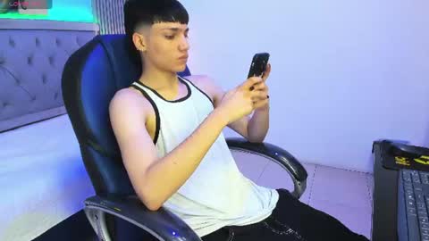 Snapshot of samblack_ chatting on 06-29-26, 01:44 Sam online show from 06-29-26, 01:44