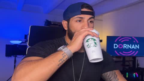 Snapshot of samdornan chatting on 12-02-24, 01:14 Sam Dornan online show from 12-02-24, 01:14