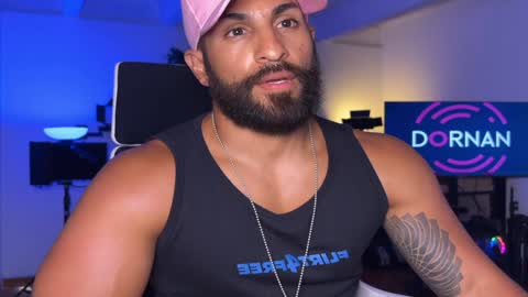 Snapshot of samdornan chatting on 12-14-24, 11:34 Sam Dornan online show from 12-14-24, 11:34