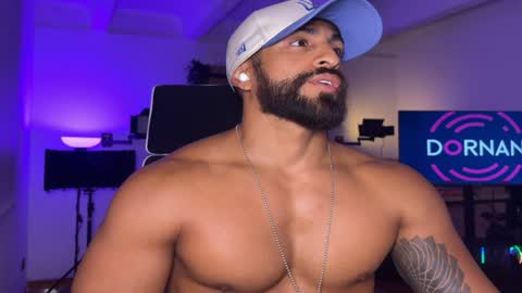 Snapshot of samdornan chatting on 12-31-24, 01:57 Sam Dornan online show from 12-31-24, 01:57