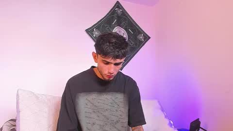 samevansx online show from 02-20-26, 03:56