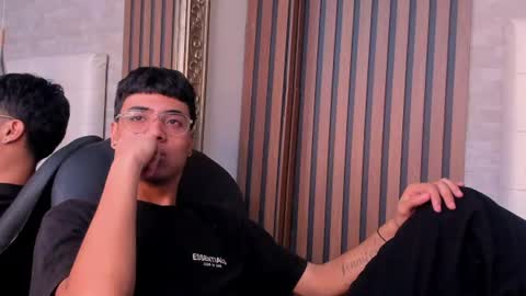 Snapshot of samfrrost chatting on 06-10-26, 12:26 Samfrrost online show from 06-10-26, 12:26