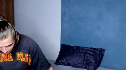 Snapshot of samgorgeous chatting on 01-03-25, 11:46 Fansly - Top4fans online show from 01-03-25, 11:46