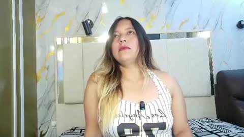Snapshot of sami_1_8 chatting on 07-14-26, 08:47 Samy online show from 07-14-26, 08:47
