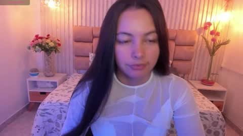 Snapshot of sami_eva chatting on 09-17-25, 11:23 Samanta online show from 09-17-25, 11:23