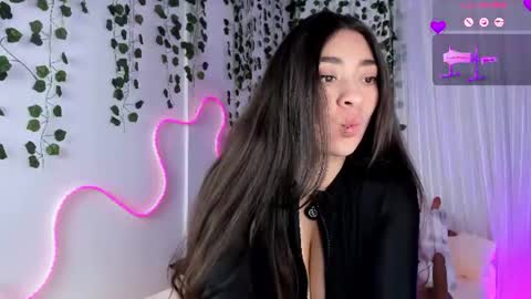 Snapshot of samii_evanns chatting on 06-11-26, 04:32 Samii Evans online show from 06-11-26, 04:32