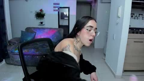 SARA online show from 02-13-26, 03:57