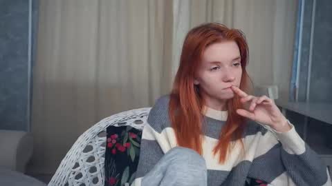 Snapshot of samkelker chatting on 02-18-26, 06:42 Mozelle online show from 02-18-26, 06:42