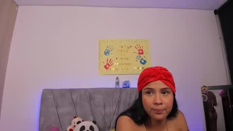 Snapshot of sammy_and_alhaia chatting on 03-05-25, 10:43 Sammy and Alhaia online show from 03-05-25, 10:43