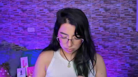 Snapshot of sammy_bunny1 chatting on 02-20-26, 03:25 Samantha online show from 02-20-26, 03:25