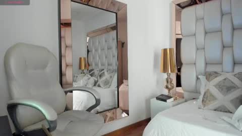 Sammy online show from 11-28-25, 03:04