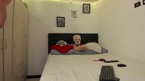 Sophia online show from 06-15-26, 10:34