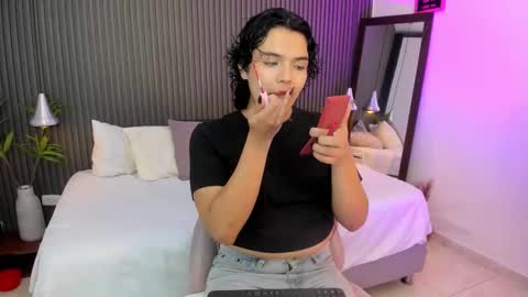 Axel online show from 02-20-26, 06:26