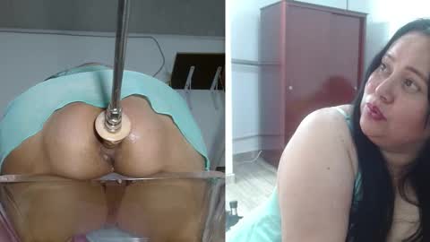 Snapshot of sammyevanss__ chatting on 01-21-25, 05:27 SAMMY online show from 01-21-25, 05:27