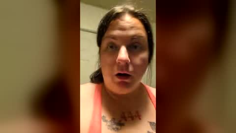 Snapshot of sammyraxx chatting on 06-17-26, 01:41 Sammy Raxx online show from 06-17-26, 01:41