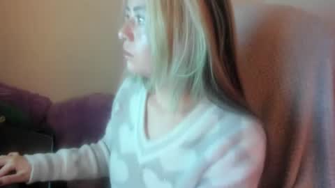 Snapshot of sammysammy_ chatting on 06-24-26, 10:03 online show from 06-24-26, 10:03