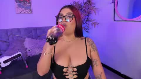 Snapshot of sammyy_owens_ chatting on 07-05-26, 04:19 Sammy online show from 07-05-26, 04:19
