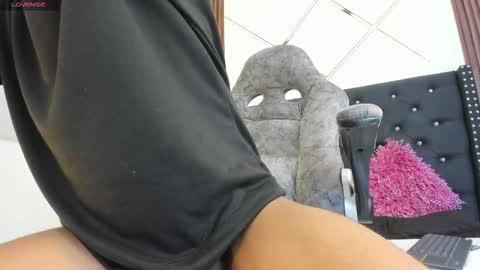 sammyyadams_ online show from 10-16-25, 03:57