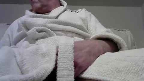 Snapshot of samsfunn chatting on 05-15-26, 10:50 samsfunn online show from 05-15-26, 10:50