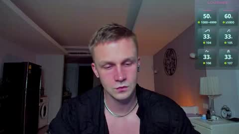 Snapshot of samuel_andrew chatting on 05-30-26, 10:45 Samuel online show from 05-30-26, 10:45