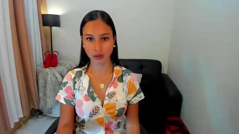 Snapshot of samuelangelo chatting on 01-17-25, 12:42 Sam online show from 01-17-25, 12:42