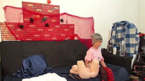 Snapshot of samuraijiu chatting on 01-14-25, 12:35 samuraijiu online show from 01-14-25, 12:35