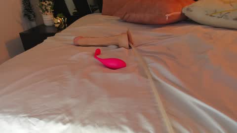 Find me at  when im offline here. online show from 12-17-24, 10:22