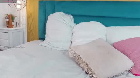 Find me at  when im offline here. online show from 03-12-26, 04:18