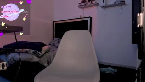 Snapshot of samykiss chatting on 12-27-24, 05:37 SamyHolbrook online show from 12-27-24, 05:37