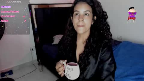 Snapshot of samykiss chatting on 01-28-25, 12:54 SamyHolbrook online show from 01-28-25, 12:54