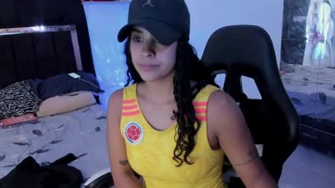 Snapshot of samykiss chatting on 07-08-26, 01:59 SamyHolbrook online show from 07-08-26, 01:59