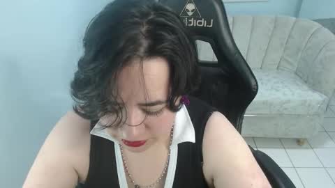 Snapshot of samythomas_t chatting on 02-10-26, 08:02 samythomas_t online show from 02-10-26, 08:02