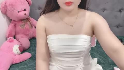 sanami_sian_ online show from 10-21-25, 02:56