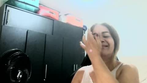 Sanddi  online show from 05-21-26, 03:13