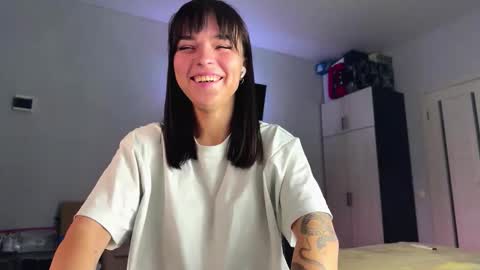 Snapshot of sandeemasri chatting on 12-03-25, 09:51 Lola online show from 12-03-25, 09:51