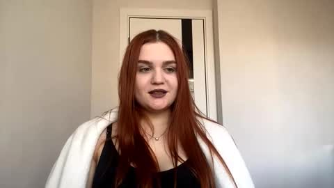 Snapshot of sandeerieder chatting on 11-18-25, 10:20 Ava online show from 11-18-25, 10:20