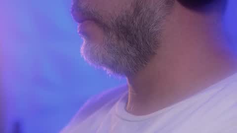 Sanders online show from 10-25-25, 02:08