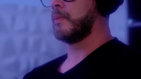 Sanders online show from 12-21-25, 06:53