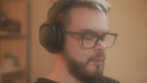 Sanders online show from 03-10-26, 04:50