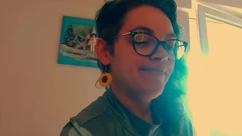 Sandra online show from 03-22-26, 01:25