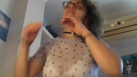 Sandra online show from 05-25-26, 02:12