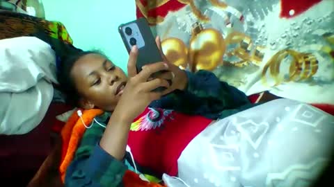 sandra1253099 online show from 01-17-26, 06:11