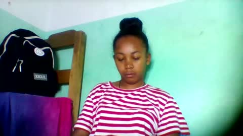 Snapshot of sandra1253099 chatting on 06-19-26, 05:56 sandra1253099 online show from 06-19-26, 05:56