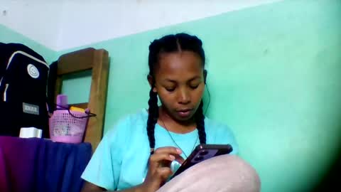 Snapshot of sandra1253099 chatting on 07-08-26, 06:34 sandra1253099 online show from 07-08-26, 06:34