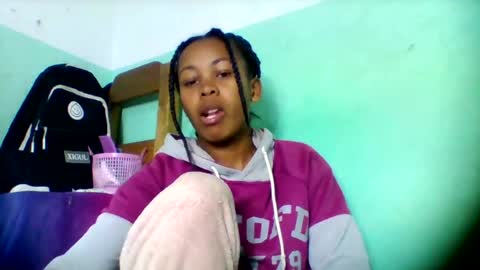 Snapshot of sandra1253099 chatting on 07-10-26, 07:23 sandra1253099 online show from 07-10-26, 07:23