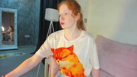 Sandra online show from 02-25-26, 01:37