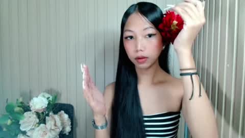 Snapshot of sandra_cruzz chatting on 07-08-26, 05:12 sandra online show from 07-08-26, 05:12
