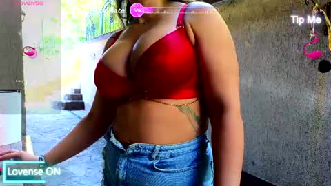Snapshot of sandra_milano chatting on 07-14-26, 08:08 Sandra Milano online show from 07-14-26, 08:08