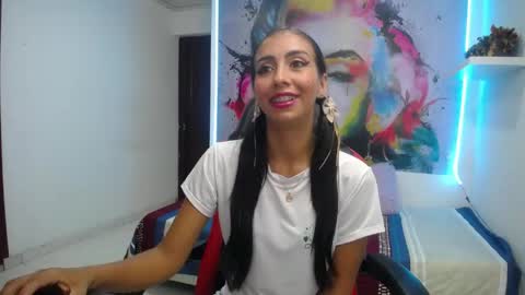 Snapshot of sandra_petite19 chatting on 05-10-26, 02:50 sandra online show from 05-10-26, 02:50